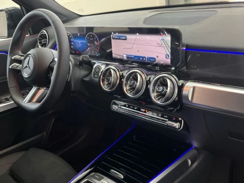 Mercedes-Benz GLB 200 d