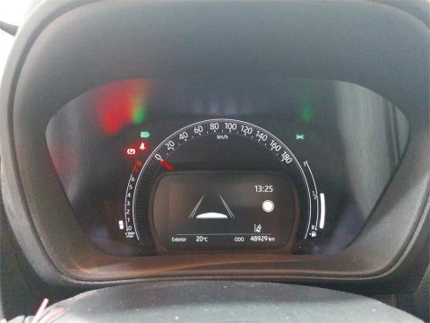 Toyota Aygo X Cross 5 Puertas Play 70 Manual 5v