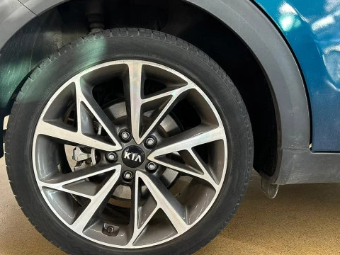 Kia Niro 1.6 GDi HEV 104kW (141CV) Emotion