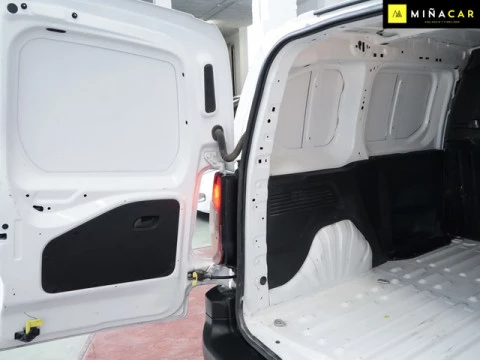 Opel Combo Furgon 1.6 TD Express H1 650 74 kW (100 CV)