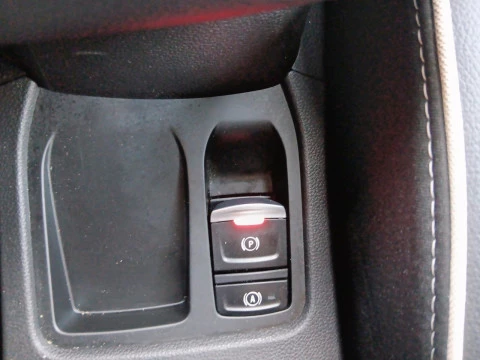 Renault Clio techno Eco-G 100cv (74kW)