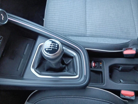 Renault Clio techno Eco-G 100cv (74kW)