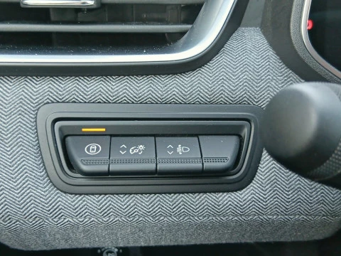 Renault Clio techno Eco-G 100cv (74kW)