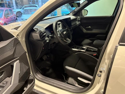 Dacia Duster Journey hybrid 155