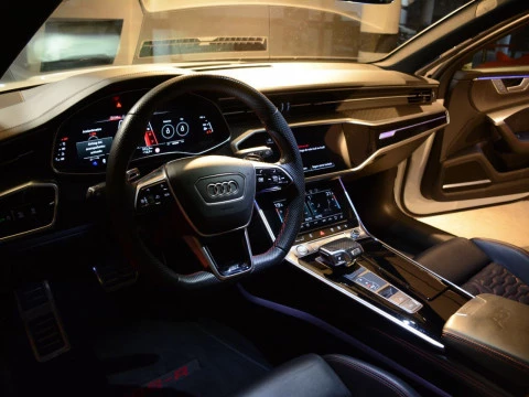 Audi A6 RS 6 Avant TFSI quattro