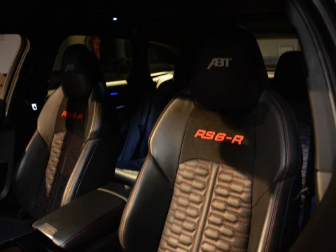 Audi A6 RS 6 Avant TFSI quattro