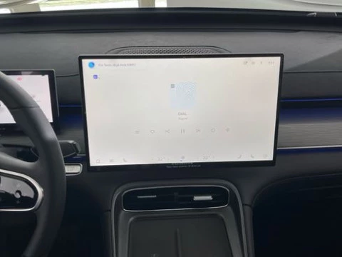 EBRO S800 1.6 TGDI Premium 7 DCT