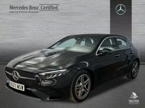 Mercedes-Benz Clase A 200 d AMG Line (EURO 6e) Mercedes-Benz Clase A 200 d AMG Line (EURO 6e)