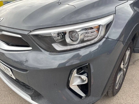 Kia Stonic 1.0 T-GDi 74kW (100CV) MHEV iMT Drive