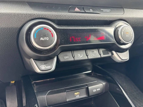 Kia Stonic 1.0 T-GDi 74kW (100CV) MHEV iMT Drive