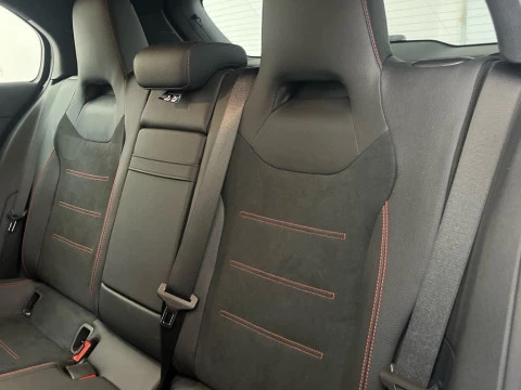 Mercedes-Benz Clase A 180 d Compacto