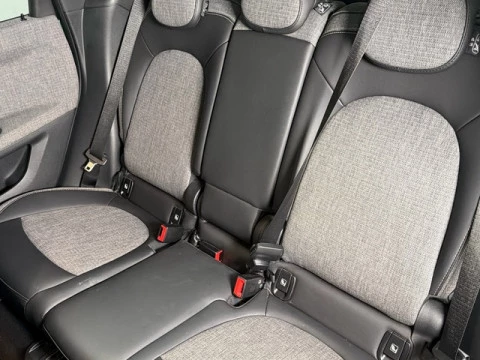 MINI Countryman Cooper 100 kW (136 CV)