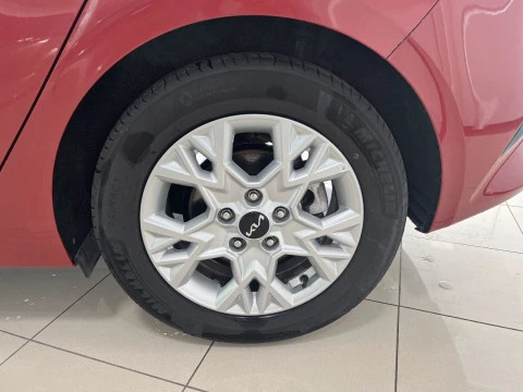 Kia Ceed 1.0 T-GDi 88kW (120CV) Drive