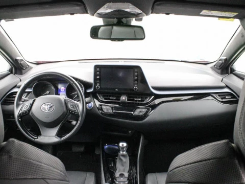 Toyota C-HR CH Toyota C-HR - MC20