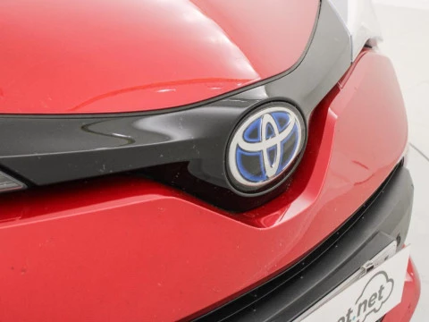 Toyota C-HR CH Toyota C-HR - MC20