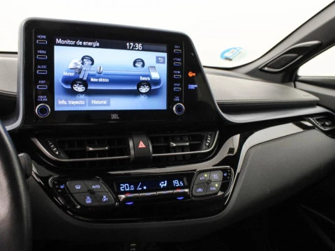 Toyota C-HR CH Toyota C-HR - MC20