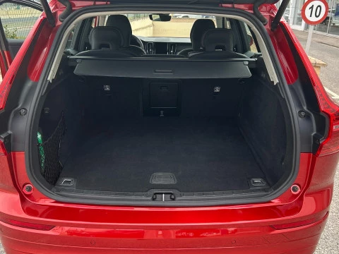 Volvo XC60 2.0 B4 D CORE AUTO 197 5P