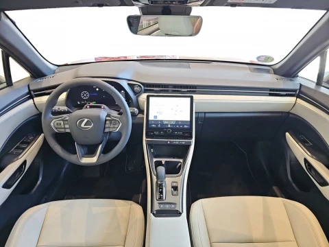 Lexus LBX 1.5 136cv HEV Elegant