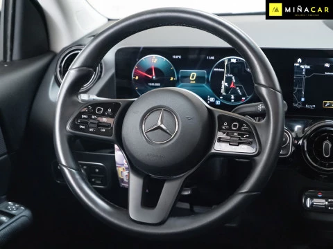 Mercedes-Benz Clase GLA 180d 136CV