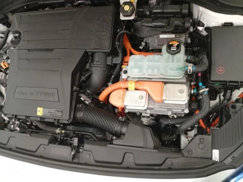Hyundai IONIQ 1.6 GDI PHEV Klass DT