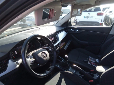 Skoda Kamiq 1.0 TSI 81kW (110CV) Ambition