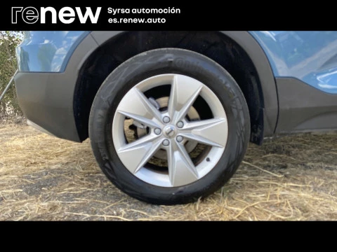 Volvo XC40 2.0 B3 G Core Auto