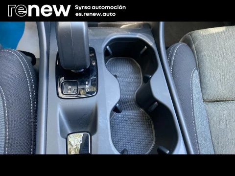 Volvo XC40 2.0 B3 G Core Auto