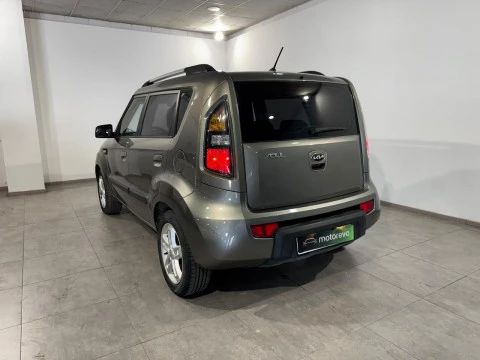 Kia Soul 1.6 DOHC Diva