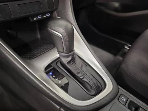 Toyota Yaris 1.5 120H Active Plus