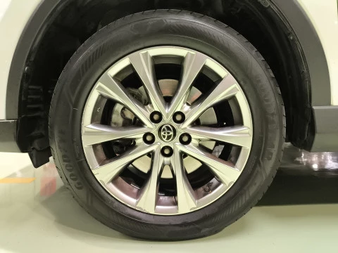 Toyota Rav4 2.5l hybrid Advance 2WD 145 kW (197 CV)