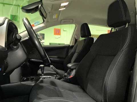 Toyota Rav4 2.5l hybrid Advance 2WD 145 kW (197 CV)