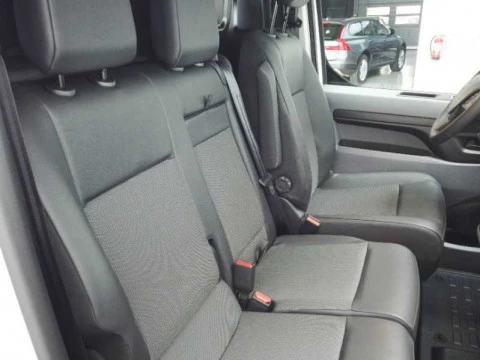 Peugeot Expert e-Expert Furgón Premiun Eléctrico 100Kw Batería 75Kwh Standard