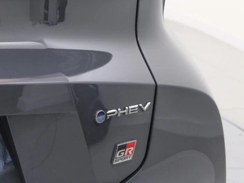 Toyota C-HR TOYOTA C-HR PLUG-IN HYBRID 220