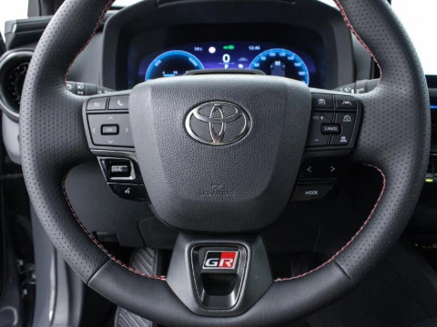 Toyota C-HR TOYOTA C-HR PLUG-IN HYBRID 220