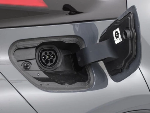 Toyota C-HR TOYOTA C-HR PLUG-IN HYBRID 220