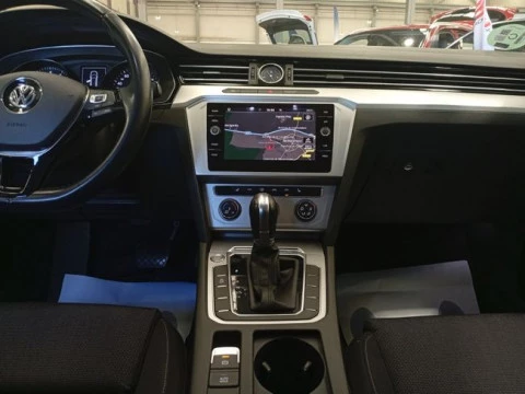 Volkswagen Passat Advance 1.5 TSI 110kW(150CV) Variant