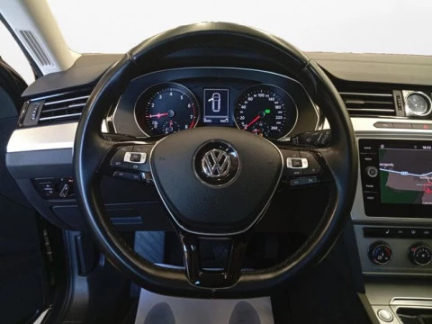 Volkswagen Passat Advance 1.5 TSI 110kW(150CV) Variant