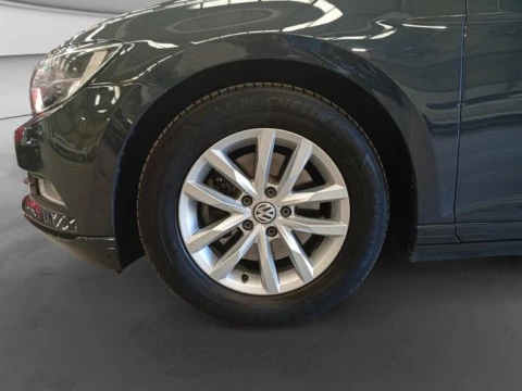 Volkswagen Passat Advance 1.5 TSI 110kW(150CV) Variant