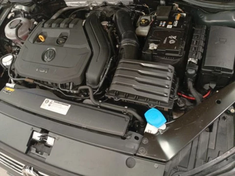 Volkswagen Passat Advance 1.5 TSI 110kW(150CV) Variant