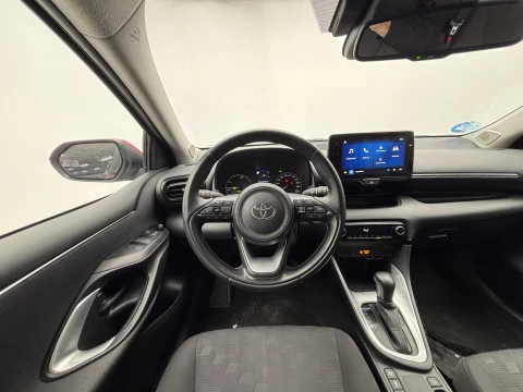 Toyota Yaris 1.5 120H Active Plus