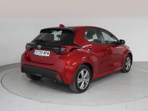 Toyota Yaris 1.5 120H Active Plus