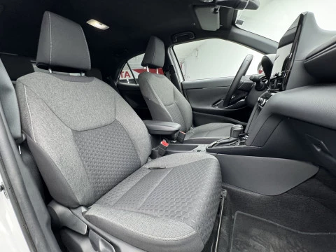 Toyota Yaris Cross 1.5 120H Active Plus