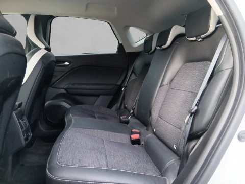 Renault Captur techno Fast Track E-Tech híbrido 105 kW