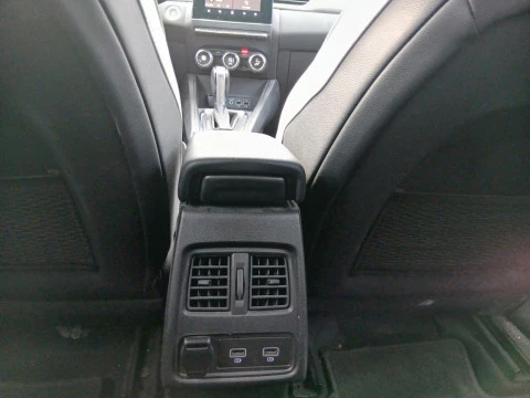 Renault Captur techno Fast Track E-Tech híbrido 105 kW