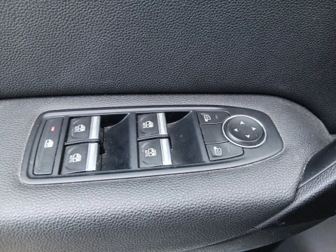 Renault Captur techno Fast Track E-Tech híbrido 105 kW