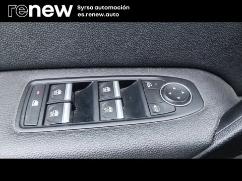 Renault Captur techno Fast Track E-Tech híbrido 105 kW