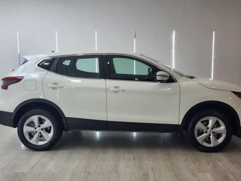 Nissan Qashqai DIG-T 103 kW (140 CV) E6D ACENTA