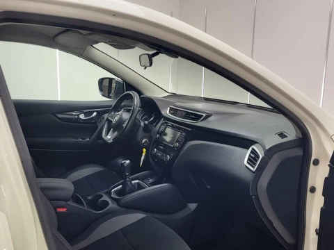 Nissan Qashqai DIG-T 103 kW (140 CV) E6D ACENTA