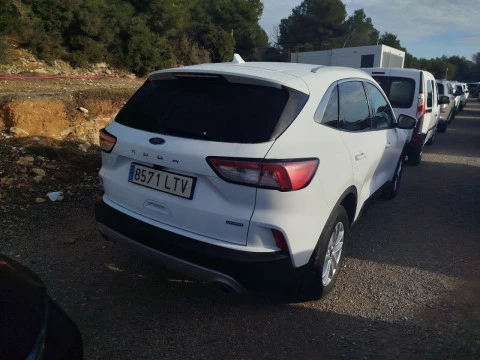 Ford Kuga Titanium 2.5 Duratec FHEV 140kW Auto