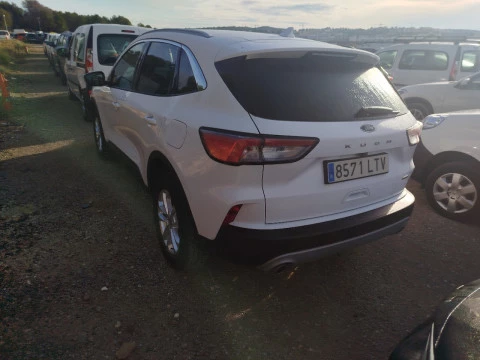 Ford Kuga Titanium 2.5 Duratec FHEV 140kW Auto